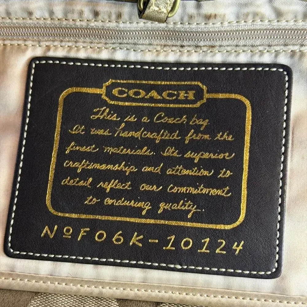 Coach signature stripe